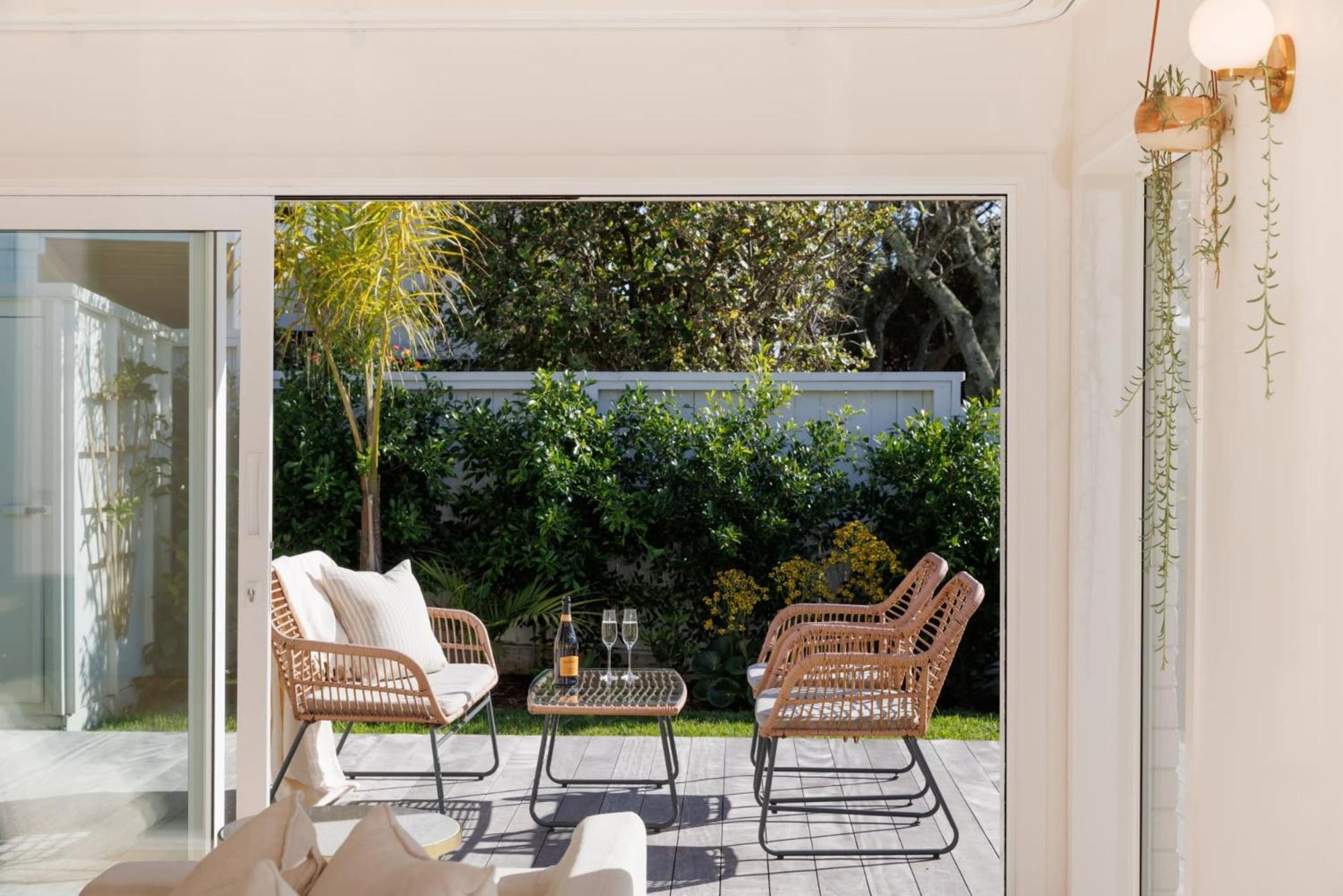 The Endless Summer Home - Beach And Town Location Mount Maunganui Exterior photo